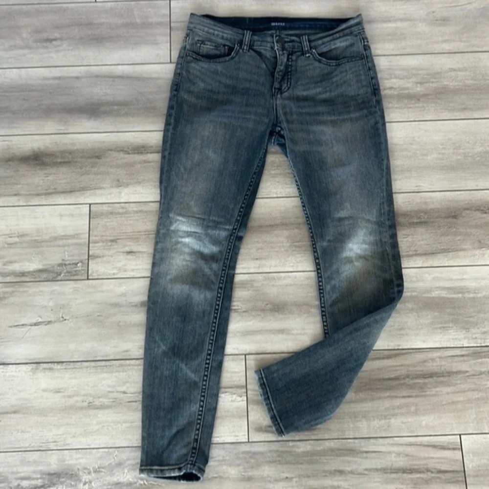 Urban Outfitters BDG Twig mid rise ankle jeans skinny size 29
